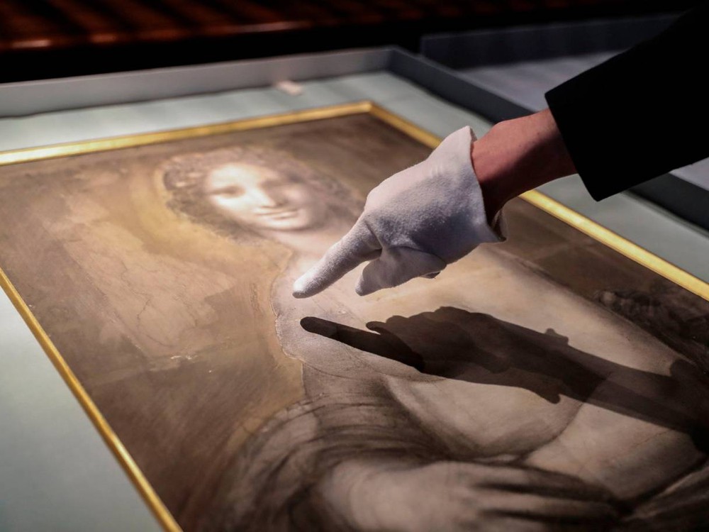 A Discovered Da Vinci, Revisiting Matisse's Odalisques & More