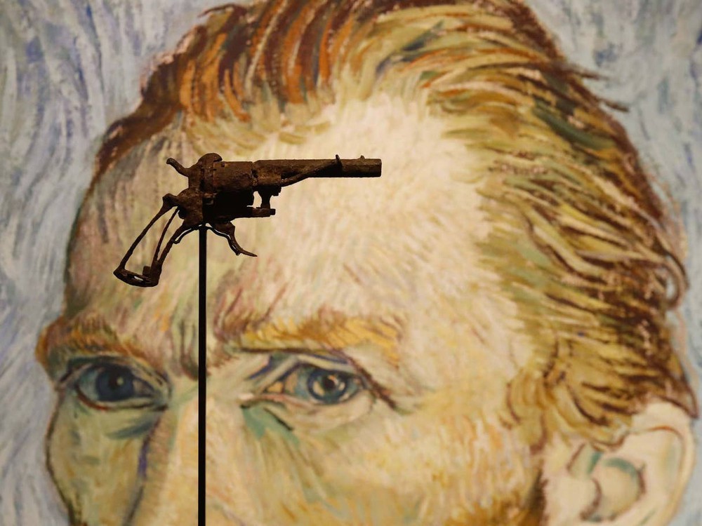 Surrealist Mexico, Van Gogh’s Gun & More