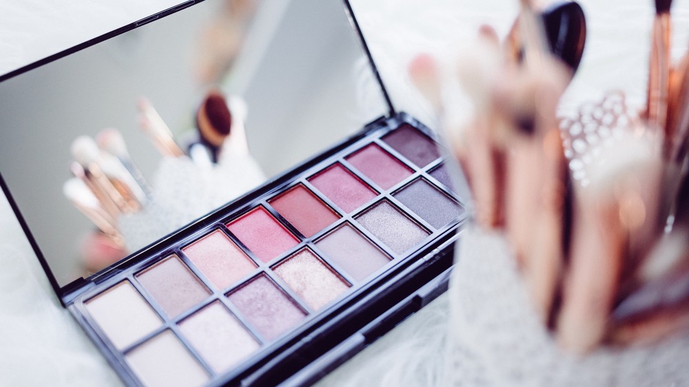 Eyeshadow and Brushes