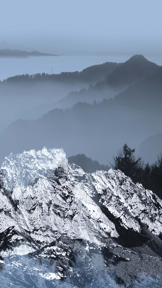 Foggy Blue Mountains